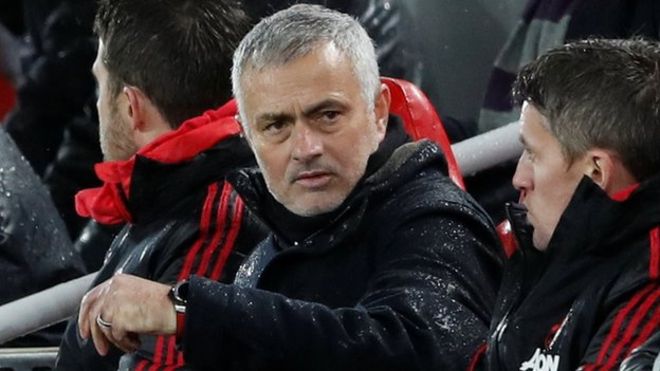 Jose Mourinho đã chạm đáy sự nghiệp, cần phải đổi mới chính mình