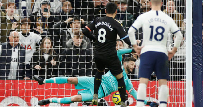 man city, tottenham, thẻ đỏ, zinchenko, tottenham vs man city, ngoại hạng anh, bóng đá, son heung min, Steven Bergwijn