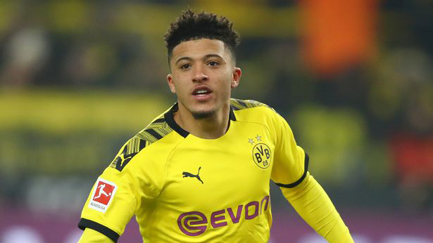 Tin bóng đá MU 1/5: MU nhận tin vui về Jadon Sancho. Cavani hưởng lương cao ngất ở MU