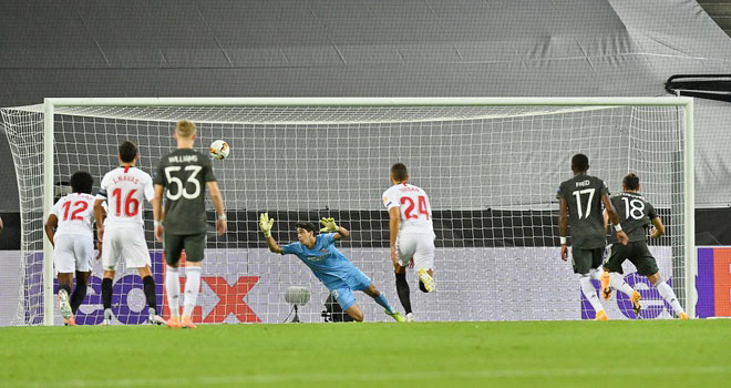 Yassine Bounou, Bono, thủ môn sevilla, Ket qua bong da, Sevilla vs MU, Kết quả Cúp C2, MU dứt điểm siêu tệ, Ole còn non, kết quả bóng đá, video Sevilla 2-1 MU, Kết quả Europa League, MU, kết quả MU, Cúp C2, C2