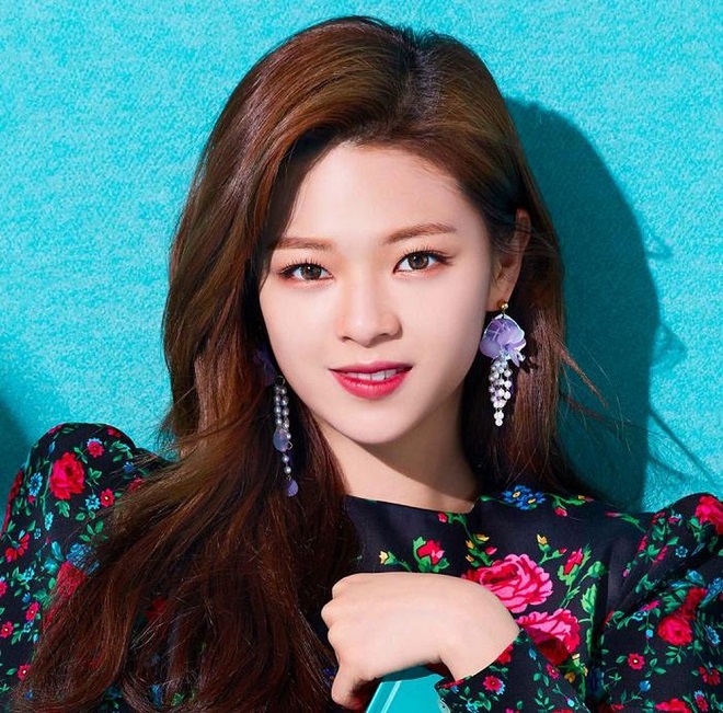 Twice, Jeongyeon hoàn hảo trong mọi kiểu tóc, Twice Jeongyeon, kiểu tóc Jeongyeon, kiểu tóc Twice, twice thành viên, twice youtube