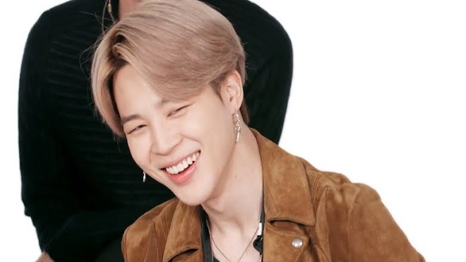 Jimin BTS 'cướp vai' Suga trong cuộc phỏng vấn mới