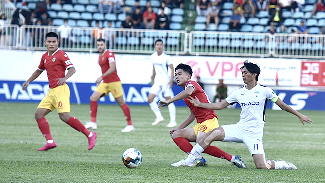 bóng đá Việt Nam, tin tức bóng đá, V League, chuyển nhượng V League, Quốc Long, Sài Gòn FC, Hà Nội FC, lịch thi đấu V League, bầu Hiển, kết quả bóng đá hôm nay