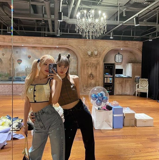 Blackpink, Ảnh đẹp của Blackpink trên Instagram, Rosé, Jennie, Lisa, blackpink