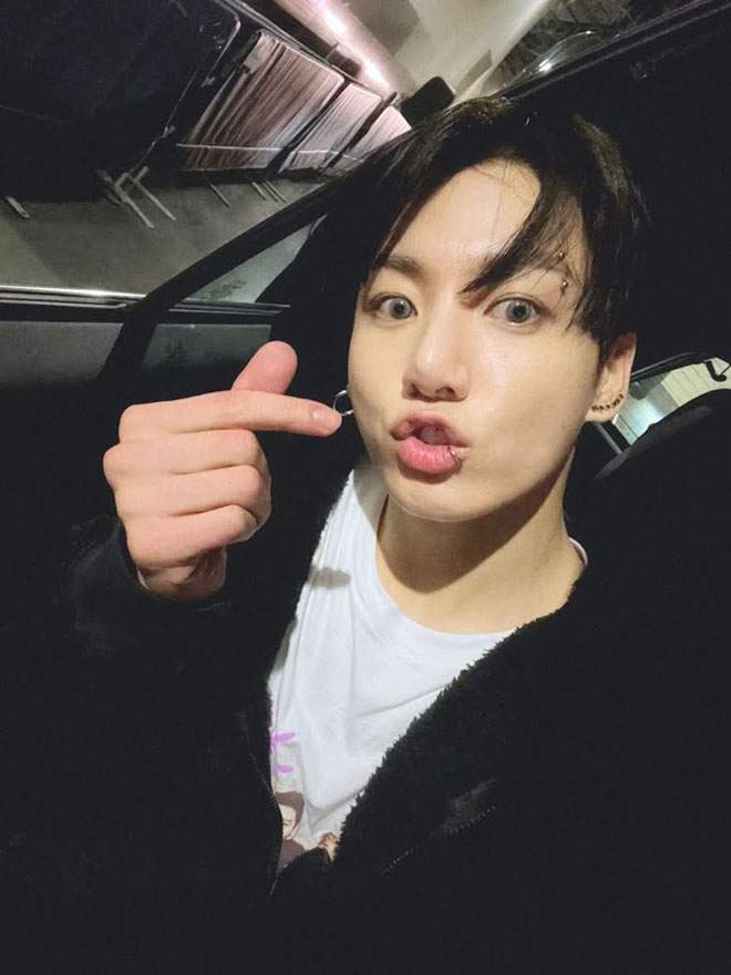 BTS, Jungkook, Ý nghĩa đặc biệt trong sản phẩm của Jungkook, Suga, Jin, Tin bts