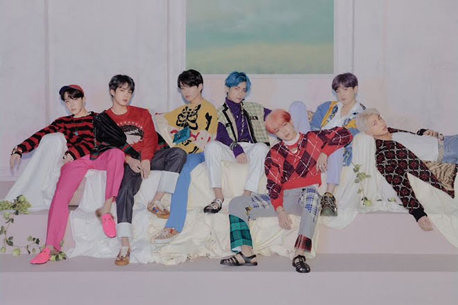 BTS, BTS không ngại mặc váy, Jungkook, Suga, Jimin, V BTS, J-Hope, Jin, Tin bts