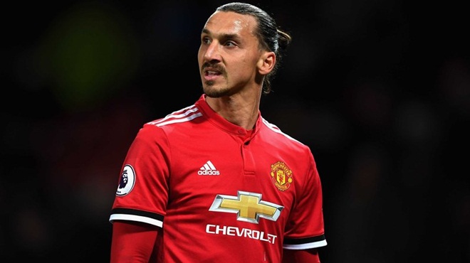 Mourinho thất bại nặng nề với thương vụ Ibrahimovic như thế nào?