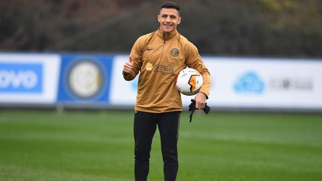 Vì sao MU tuyệt đối không được mắc tiếp sai lầm với Alexis Sanchez?