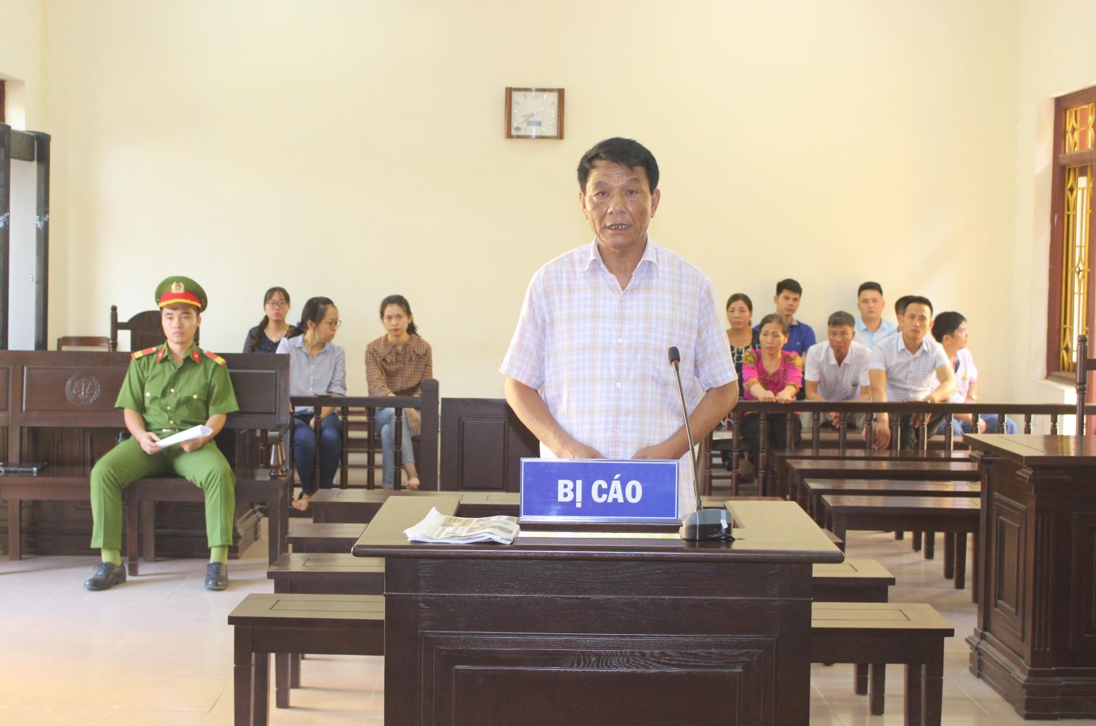 Chú thích ảnh