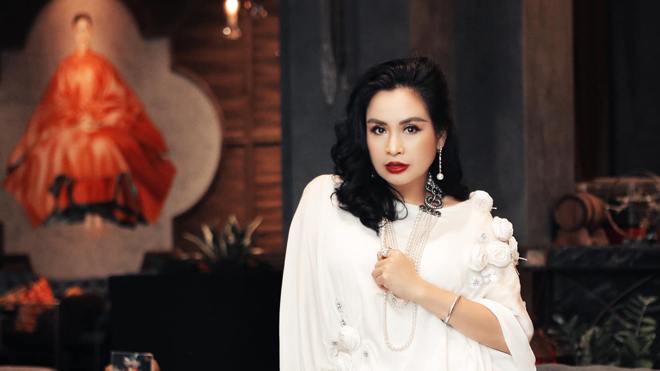 Diva Thanh Lam hát tặng những chiến sĩ thầm lặng nơi tuyến đầu chống dịch COVID-19