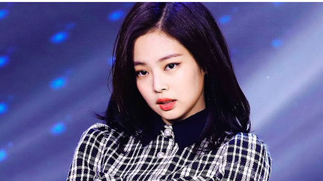 Jennie Blackpink khiến fan 'lụi tim' vì lần đầu tiên để tóc ngắn