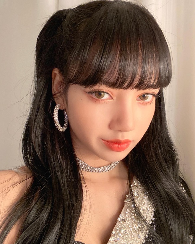 Blackpink, Twice, Lisa, Red Velvet, Loona, ảnh selfie sao Kpop, Lisa instagram, t-ara, hyuna, sao nữ Kpop, joy, ảnh selca kpop, seoljuyn, aoa 