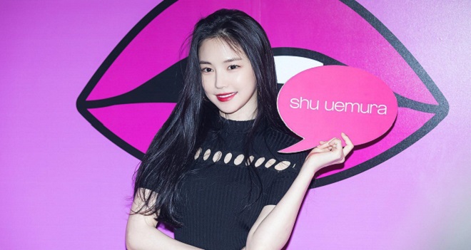 Jennie, Blackpink, Kpop, Suzy, Hyuna, Naeun, Apink, Chungha, sulli, nữ hoàng quảng cáo, cf queen, sunmi, dior, jennie gif, kpop gif, nữ thần kpop, kpop gif đẹp