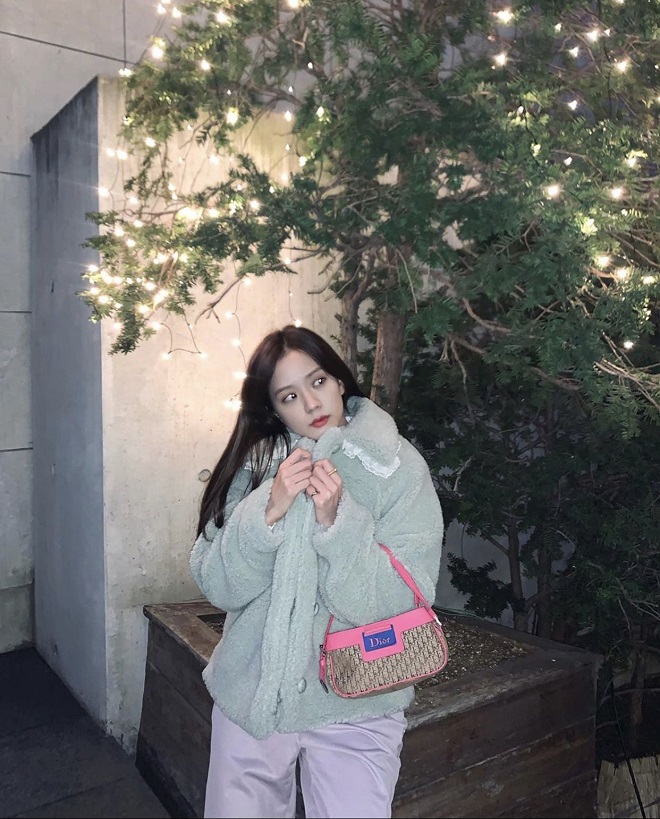 Jisoo, blackpink, jisoo blackpink, jisoo dior, jisoo 2020, jisoo instagram, blakcpink instagram, túi dior của jisoo, jisoo dior beauty