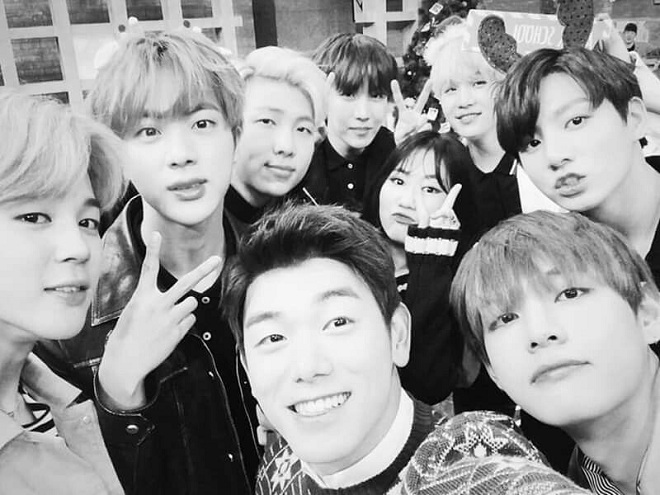 BTS, Jackson RM, GOT7, RM, V, Jimin, J-Hope, Jo kwwon, seunghee, 5 người nổi tiếng đã luôn ủng hộ BTS từu khi debut, bang si huyk, eric nam