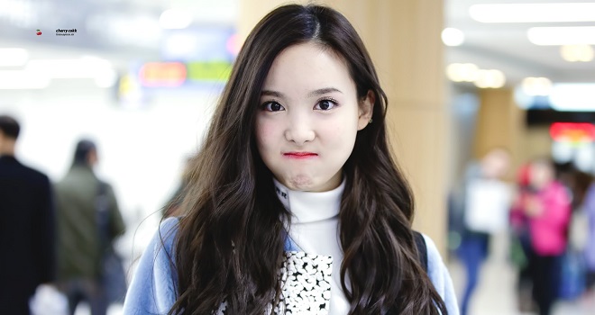 Twice, Nayeon, Blackpink, Jennie, Jisoo, BTS, Jungkook, Red Velvet, Nayeon twice, sự thật về nayeon, nayeon thỏ, nayeon mặt mộc, nayeon ảnh đẹp, nayeon 2020, twice 2020