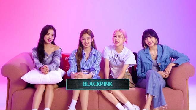 Blackpink, Jisoo, Jennie, Rosé, Lisa, Blackpink Netflix, Blackpink thánh thả thính, jisoo gif, jisoo thả thính, Jennie Jisoo, Jensoo, Balckpink hẹn hò, blackpink 2020