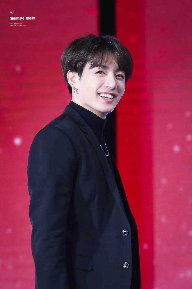 BTS, Jungkook, RM, BTS tin tức, BTS 2020, tóc của Jungkook, Jungkook BTS tóc dài, bé út Jungkook, BTS video, ảnh Jungkook, BTS Jungkook, BTS Vlive, tóc mới của Jungkook