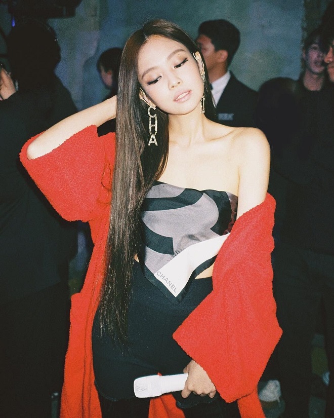 Blackpink, Jennie, Jisoo, Rosé, Lisa, thời trang Blackpink, blackpink mặc màu đỏ, chanel, ysl, dior, celine, blakcpink fashion, blackpink đụng hàng, blackpink ảnh đẹp