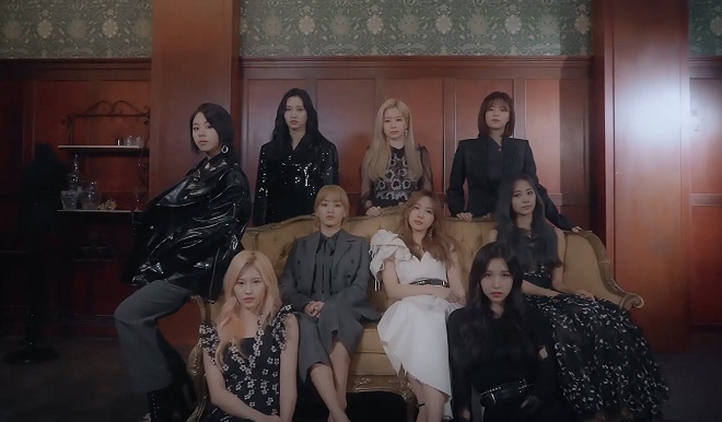 Twice, Nayeon, Thời trang của Twice, Twice 2020, Tzuyu, Mina, Jeongyeon, Dahuyn, Sana, Momo, Jihyo, Chaeyoung, Twice hài hước, ảnh Twice, Twice Nayeon