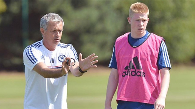 De Bruyne tiết lộ gây sốc về mối quan hệ lạnh nhạt với Mourinho