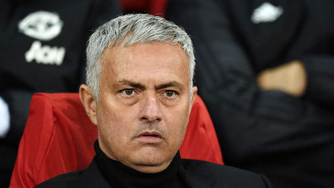 CẬP NHẬT sáng 2/11: Mourinho nhận tin dữ từ sếp M.U. Cúp vàng AFF đến Việt Nam