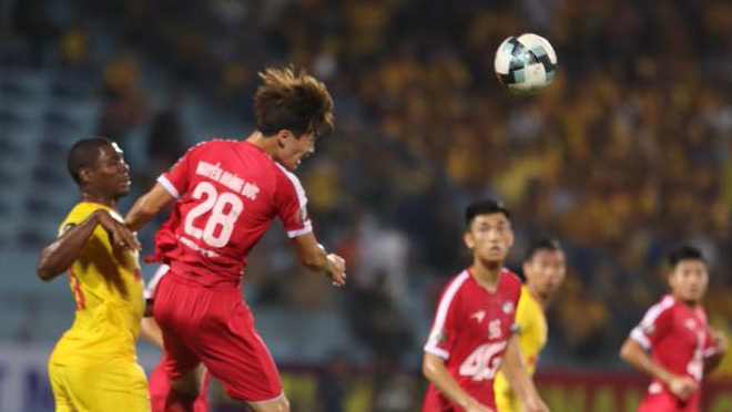 TRỰC TIẾP Viettel 0-0 Nam Định: Viettel áp đảo (H1)