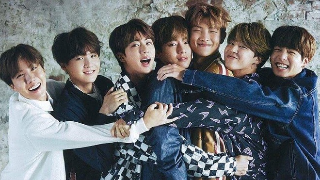 Đô vật lừng danh John Cena tiết lộ lý do anh mê mệt BTS và nhất là J-Hope