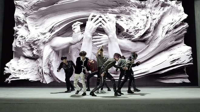 BTS lại ‘phải’ tự phá vỡ kỷ lục mới với ‘Fake Love’