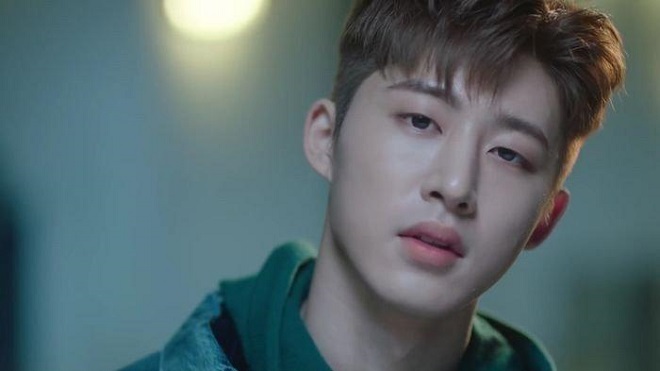 Fan toàn thế giới ‘nổi dậy’ trước tin YG Entertainment ép B.I rời iKon