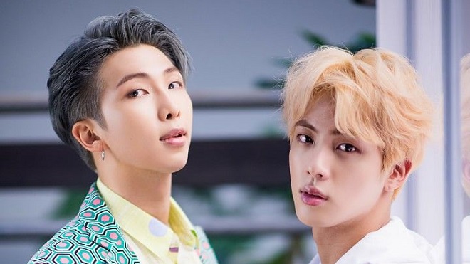 Jin Và Rm Đích Thực Là Cặp Bố Mẹ 'Thương Nhau Lắm Cắn Nhau Đau' Của Gia  Đình Bts | Giải Cống Hiến