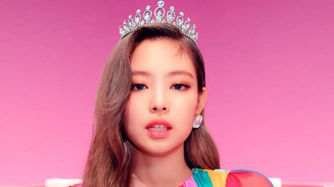 Jennie Blackpink là thần tượng solo đình đám hơn V BTS nhưng vẫn thua 1 người này