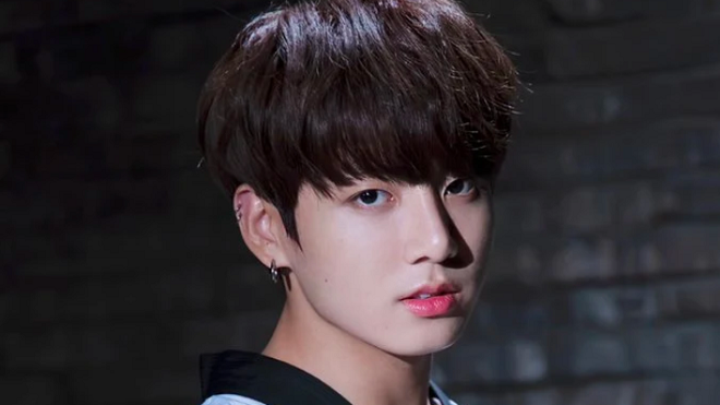 Là sát thủ trái tim thôi chưa đủ, Jungkook BTS còn định làm sao phim hành động?