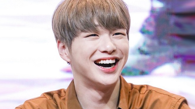 Giữa bão tẩy chay, Kang Daniel vẫn giành được #1 đầu tiên cho ‘What Are You Up To’