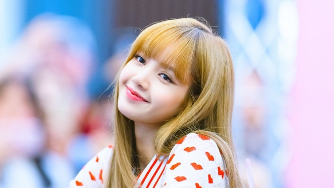 Lisa Blackpink thân thiết với nhiều thần tượng Kpop đồng hương Thái Lan