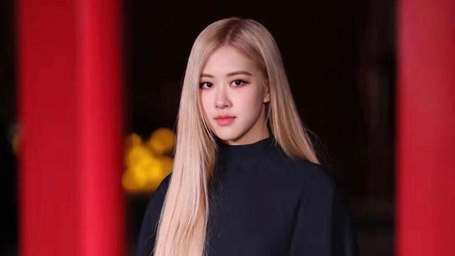 Rose Blackpink đẹp sang chảnh cùng em trai Phạm Băng Băng