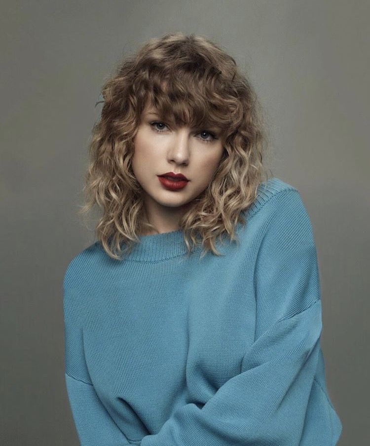 Taylor Swift, bản quyền âm nhạc, Nghệ sĩ thập kỷ, Scott Borchetta, Scooter Braun, Taylor Swift không được biểu diễn ca khúc của chính mình