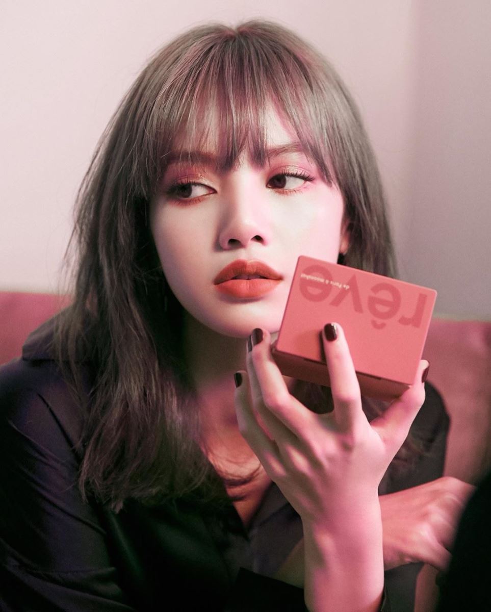 Lisa, Blackpink, Lisa chụp ảnh quảng cáo, Lisa đẹp phi thực, Lisa ảnh Moonshot, Lisa xinh đẹp