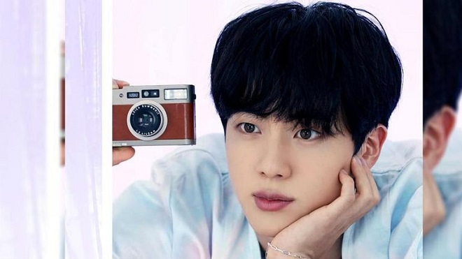 Jin BTS được bầu chọn là ‘Thần tượng K-pop đẹp trai nhất’ 