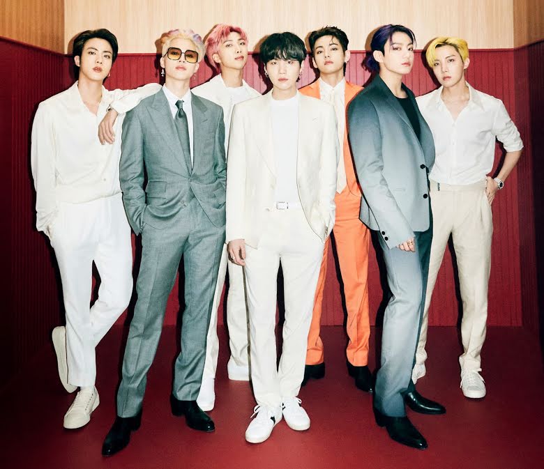 BTS, BTS là khách mời trên Friends, BTS Friends tái ngộ, BTS đóng phim, BTS cameo, BTS Friends, RM BTS Friends, BTS Friends reunion