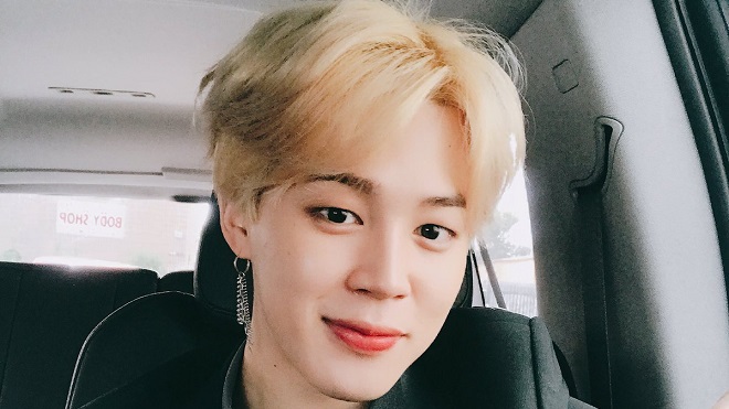 Jimin BTS nổi da gà khi nghe bài hát fan Việt viết tặng