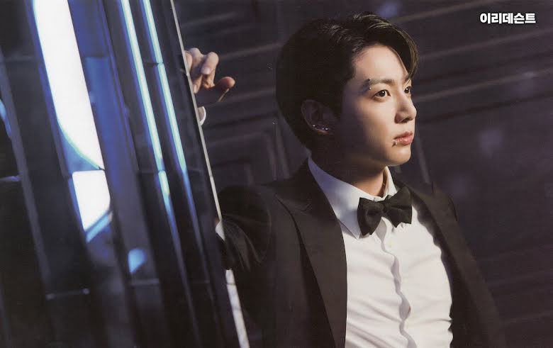 bts, bts tung ảnh đặc biệt như đi hỏi vợ, bts chú rể, bts groom, jungkook đủ khuyên, jungkook, jimin, v bts, jungkook handsome, jungkook chú rể, jungkook groom, taehyung