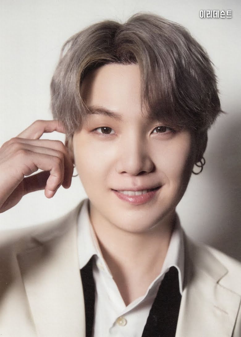 bts, bts tung ảnh đặc biệt như đi hỏi vợ, bts chú rể, bts groom, jungkook đủ khuyên, jungkook, jimin, v bts, jungkook handsome, jungkook chú rể, jungkook groom, taehyung