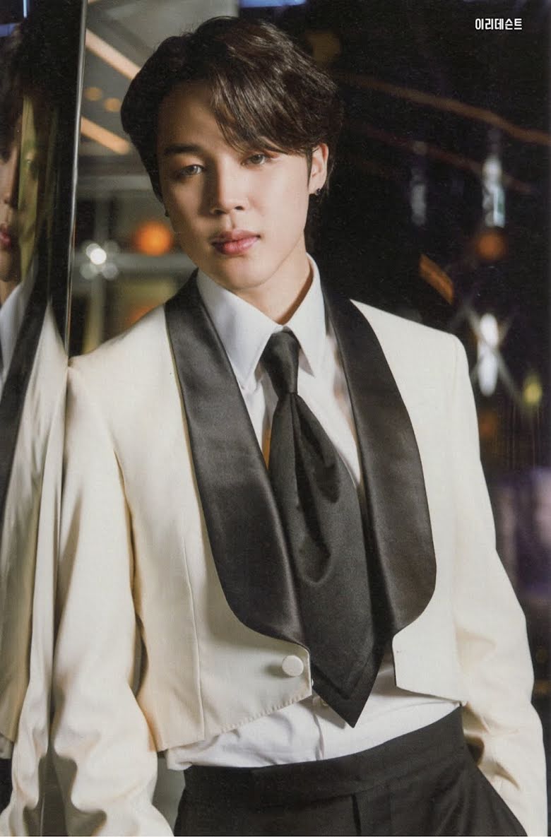 bts, bts tung ảnh đặc biệt như đi hỏi vợ, bts chú rể, bts groom, jungkook đủ khuyên, jungkook, jimin, v bts, jungkook handsome, jungkook chú rể, jungkook groom, taehyung