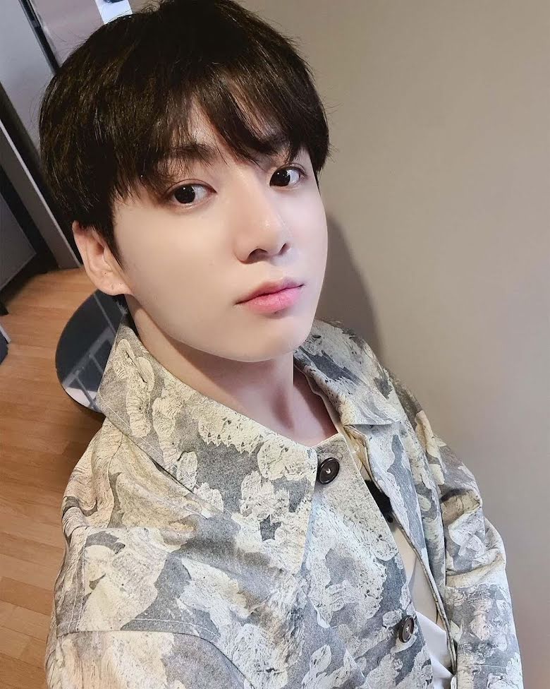 BTS, Jungkook, BTS Instagram, Jungkook Instagram, mới chơi Instagram mà Jungkook đã đối thoại, Jungkook funny, Jungkook cute, Jungkook Sexy, Jungkook handsome