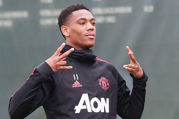 Bayern Munich, M.U, giao hữu, Martial