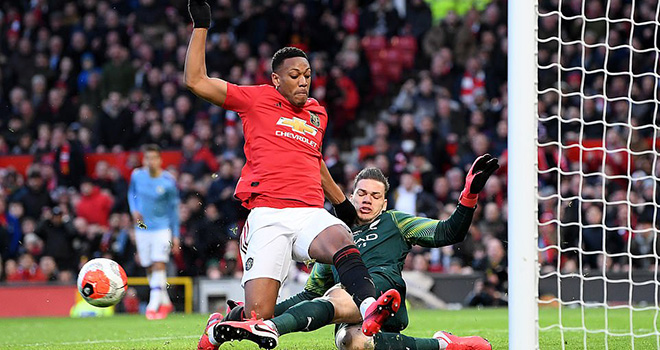 Ket qua bong da, MU vs Man City, Video MU 2-0 Man City, Kết quả Ngoại hạng Anh, kết quả bóng đá, MU, Man City, kết quả bóng đá Anh, BXH Ngoại hạng Anh, Martial, McTominay