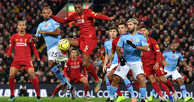 Bong da, Tin tuc bong da, Man City khiến Liverpool mắc sai lầm như MU năm xưa, MU, Liverpool, Man City, Ngoại hạng Anh trở lại, Lich thi đấu Ngoại hạng Anh, bóng đá Anh