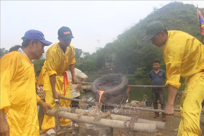 Thanh Hóa, chập lửa đúc trống đồng, Hào khí non sông