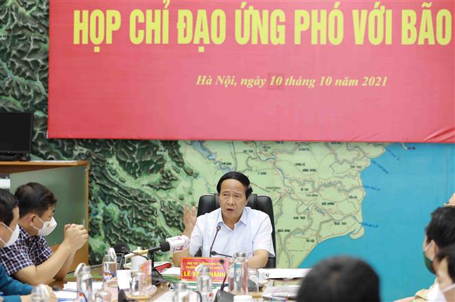 Bám sát diễn biến bão lũ để dự báo chính xác và chỉ đạo ứng phó với thiên tai